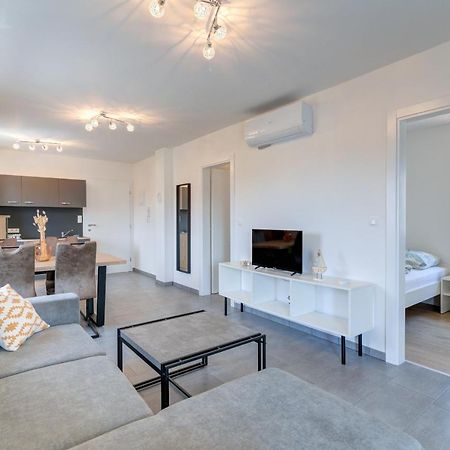 Damar Apartmani Zengg Kültér fotó